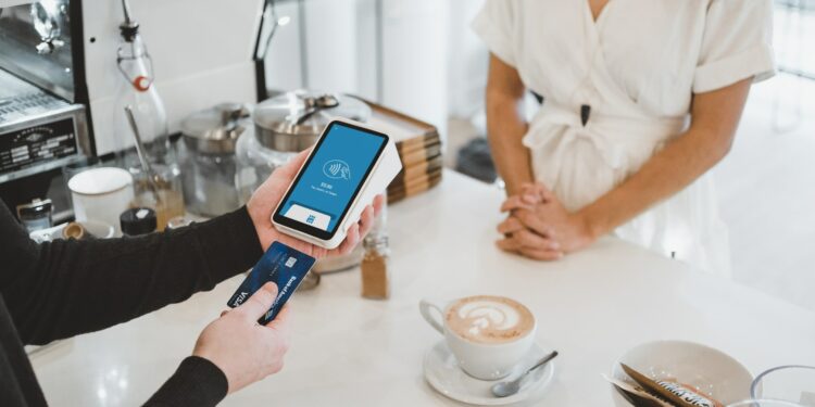 clay-banks-c2a0tydmlas-unsplash