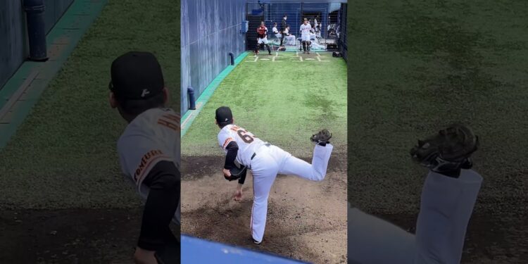 【巨人】今年は伸び上がるストレートを試合で見れるかな? #shorts #baseball #sports #ジャイアンツ #巨人 #プロ野球