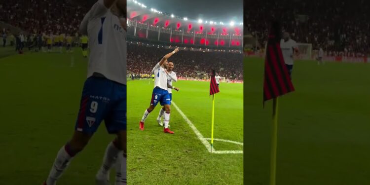 LUCERO FAZ O SEGUNDO DO LEÃO NO MARACANÃ DIANTE DO FLAMENGO