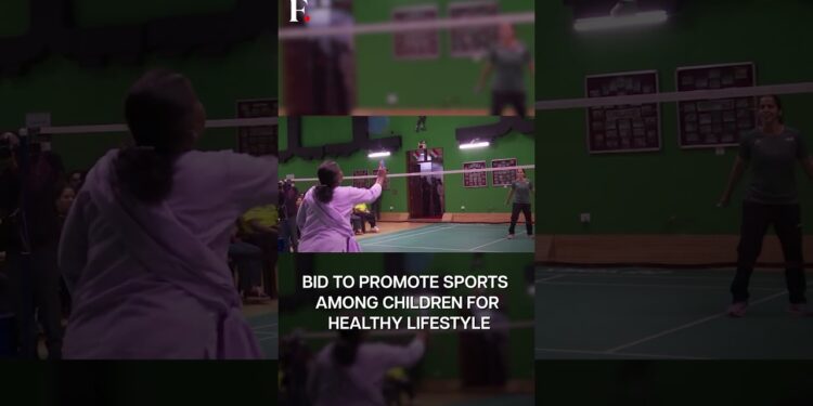 Watch: Indian President Murmu Plays Badminton With Olympian Saina Nehwal | Subscribe to Firstpost