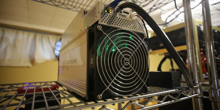 How Much BITCOIN Mined In 2 Months On This ASIC Miner?