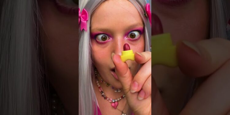 CHIPS or A STAR LIPSTICK? 💄✨Beauty Gadget & Tool for Your Perfect Lips