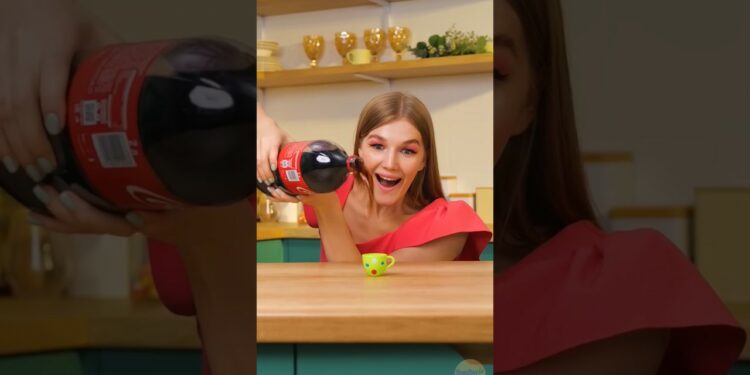 Cute kitty gadget#comedy #shotrs 💕💕