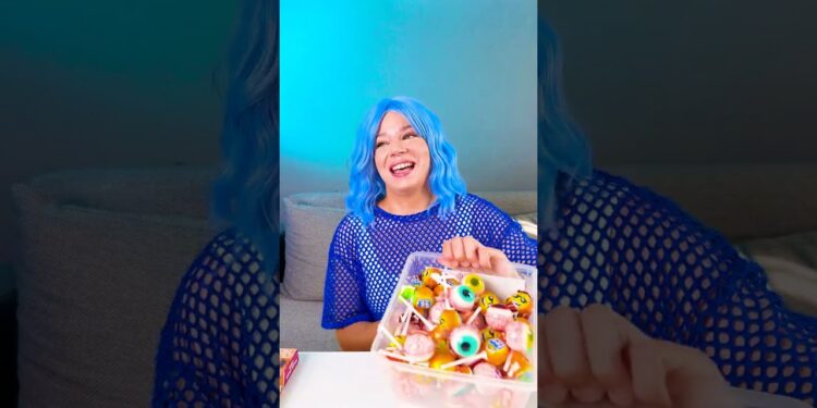 Monsters go wild for this crazy lollipop gadget! 👻🍭 #lollipophack