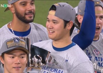 【ドジャース 歓喜の瞬間を味わう！】シリーズMVPはエドマン！セレモニー終了後はチーム、スタッフ、家族と分かち合う