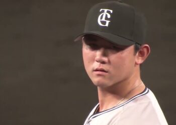 超危険！！！　ありえない！！！　森下に対して二球連続危険球　森下激おこ　#阪神タイガース #死球 #デットボール　#プロ野球