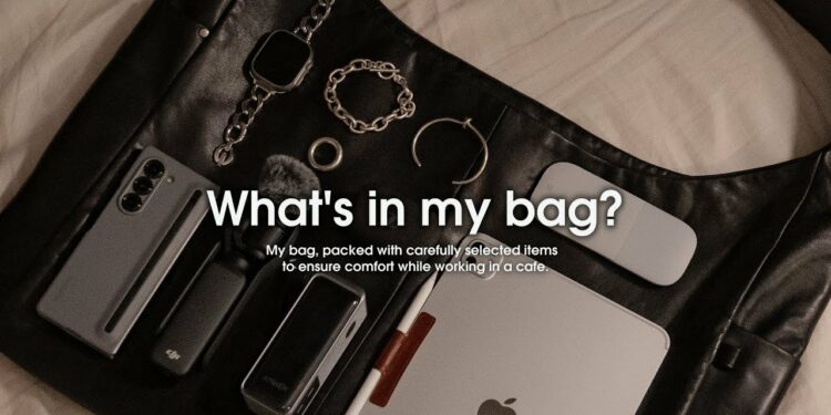 ガジェット系YouTuberがカフェで仕事する時のカバンの中身 – おすすめガジェット