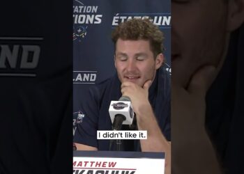 The U.S. national anthem was met with a mixed reaction from fans at the 4 Nations Face-Off