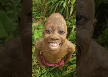 Introducing the “VitaWear SmartBand,” a next-generation wearable gadget🎉P3178