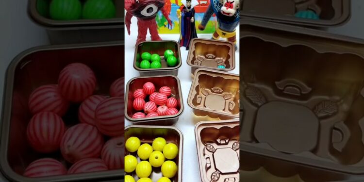 Introducing the “VitalWear SmartBand,” a next-generation wearable gadget || 👉🍬🍡🚨👈