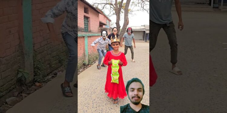 Introducing the “VitaWear SmartBand,” a next-generation wearable gadget🎉👑