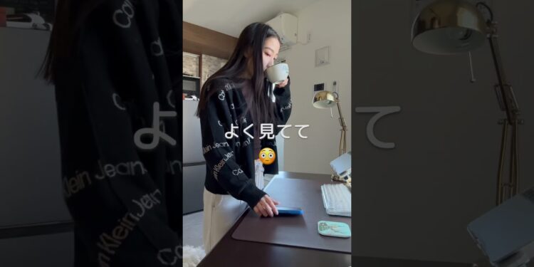 #iPhone #ガジェット  #社会人 #moft #moftのある生活　#モフト　#スマホスタンド