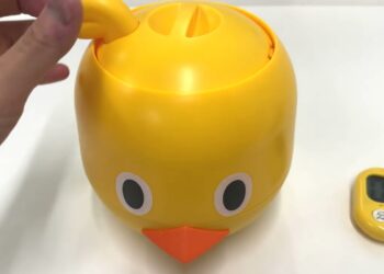 日清食品が世界で初めて開発した革新的ガジェット「チキンラーメン しろたまメイカー」、チキンラーメンのしろたまが本当に失敗しないか確かめてみた