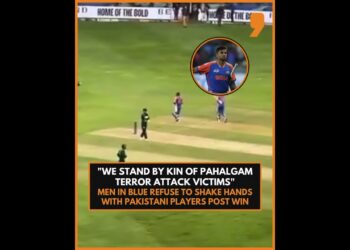 Team India Refuses to Shake Hands With Pakistan After Dubai Win | News9