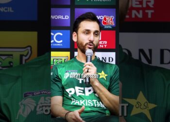 Asia Cup 2025: Team India ने नहीं किया Pakistan Team के साथ Handshake #shorts #viralvideo #aajtak