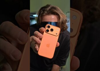 Контроль качества iPhone 17 Pro 🔍