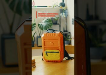 個性的なバックパック！　#delsey #バックパック #カバンの中身 #ガジェット