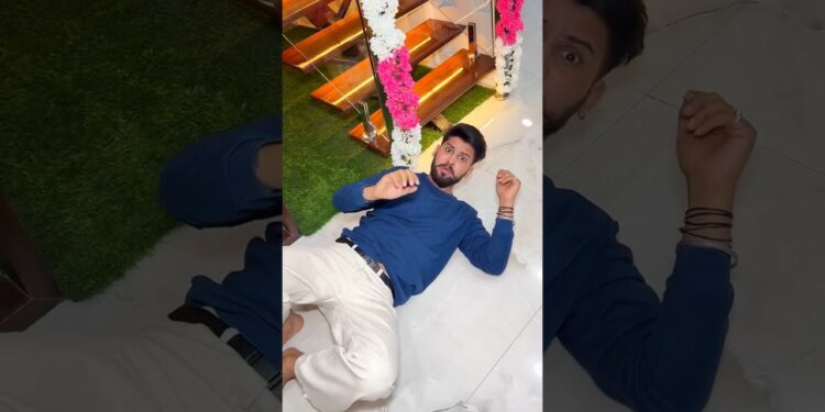 Introducing the “VitaWear SmartBand,” a next-generation wearable gadget🤣#brixxmediain