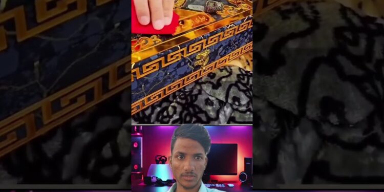 Introducing the VitaWear SmartBand, a next-generation wearable gadget 🎉