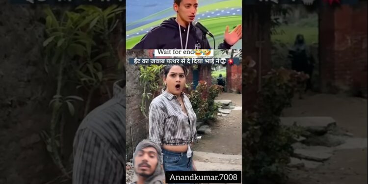 Introducing the “VitalWear SmartBand,” a next-generation wearable gadget🎉